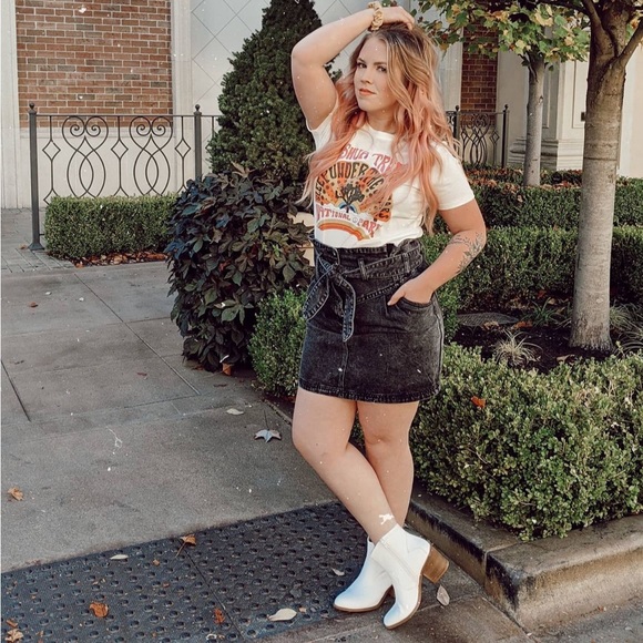 Meet your Posher, Rebecca - Picture 5 of 6